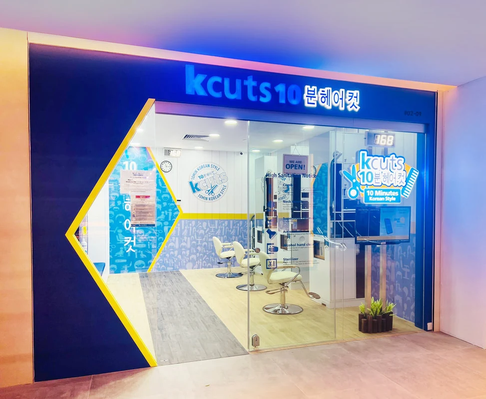 A bright kcuts 10 minute Korean style outlet, ready for the next customer